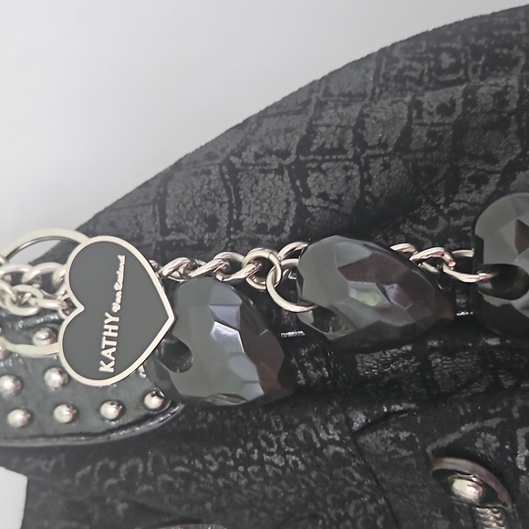 SOLD Kathy Van Zealand shoulder bag - Picture 4 of 9